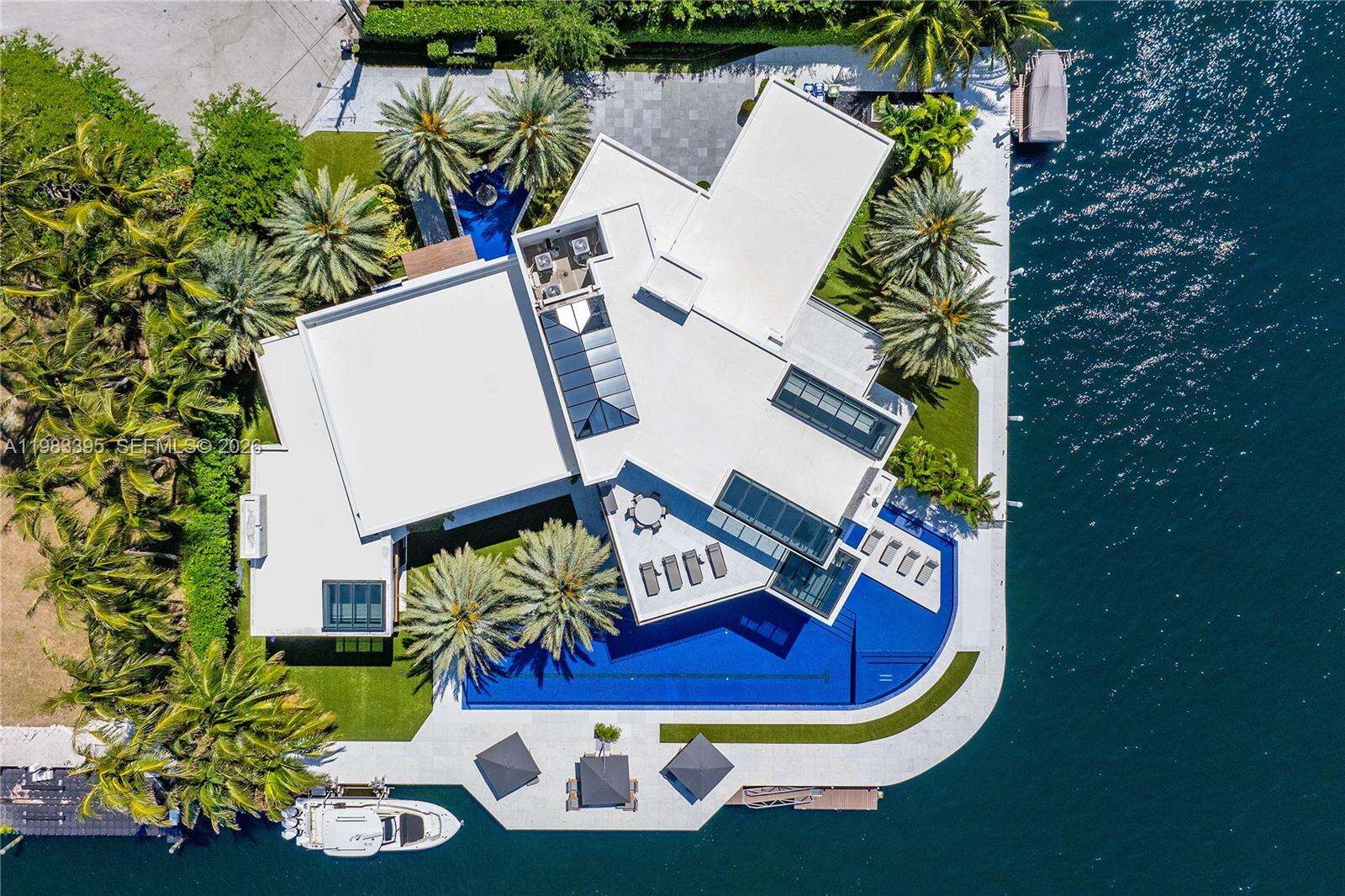 84 Isla Bahia Dr, Fort Lauderdale, FL 33316 | Picture 82