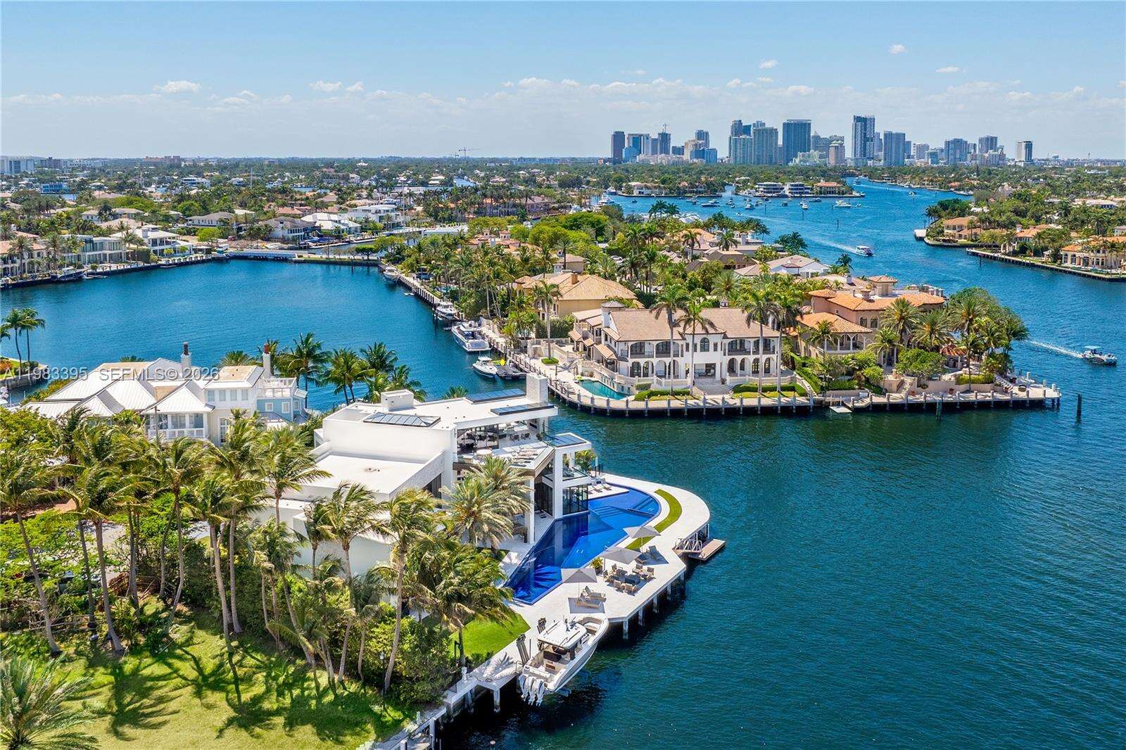 84 Isla Bahia Dr, Fort Lauderdale, FL 33316 | Picture 86