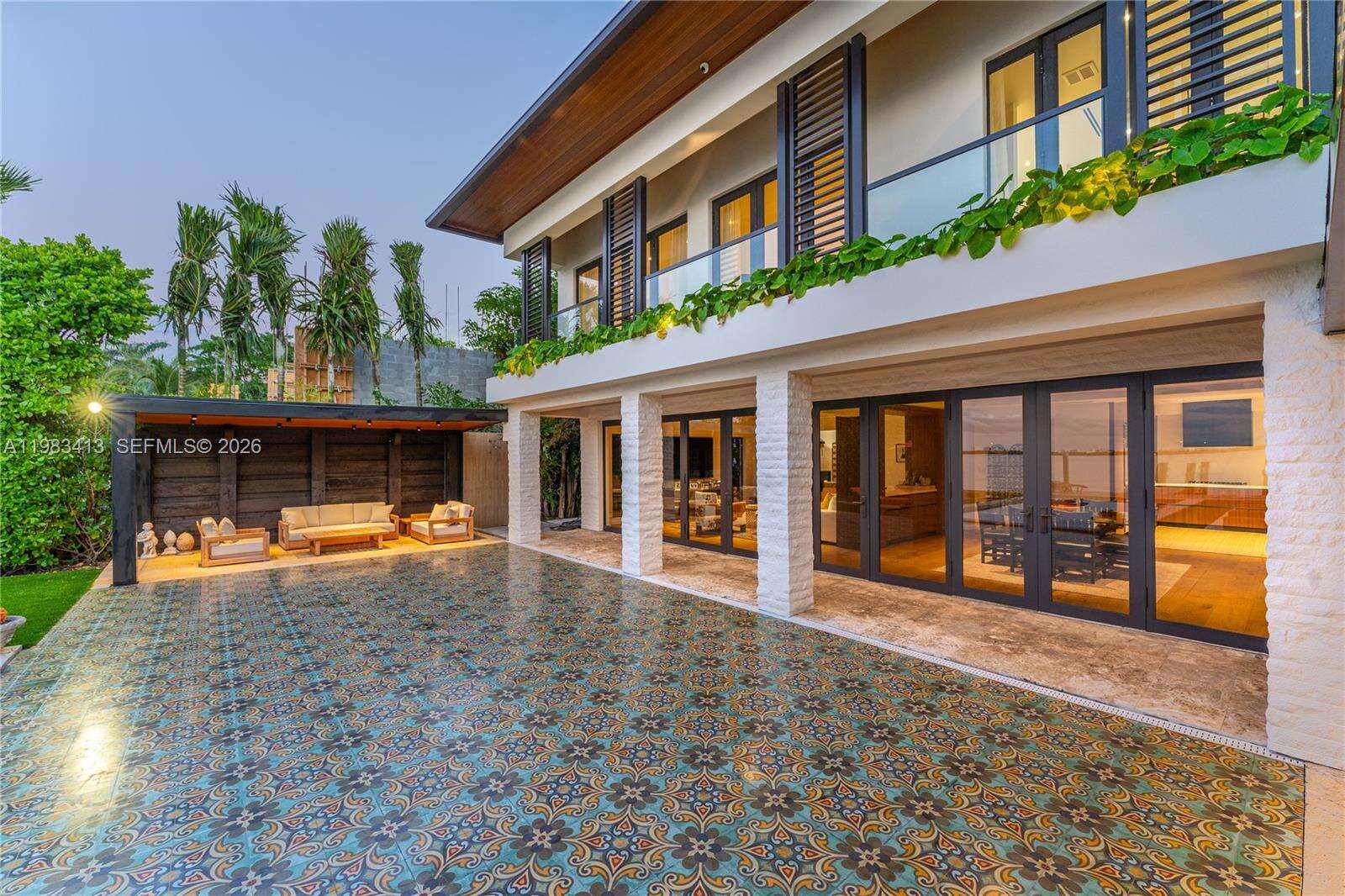 1277 Venetian Way, Miami, FL 33139 | Picture 23