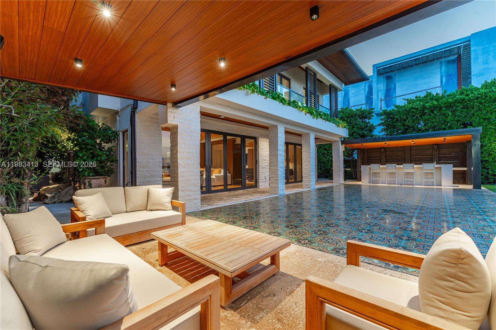 1277 Venetian Way, Miami, FL 33139 | Picture 24