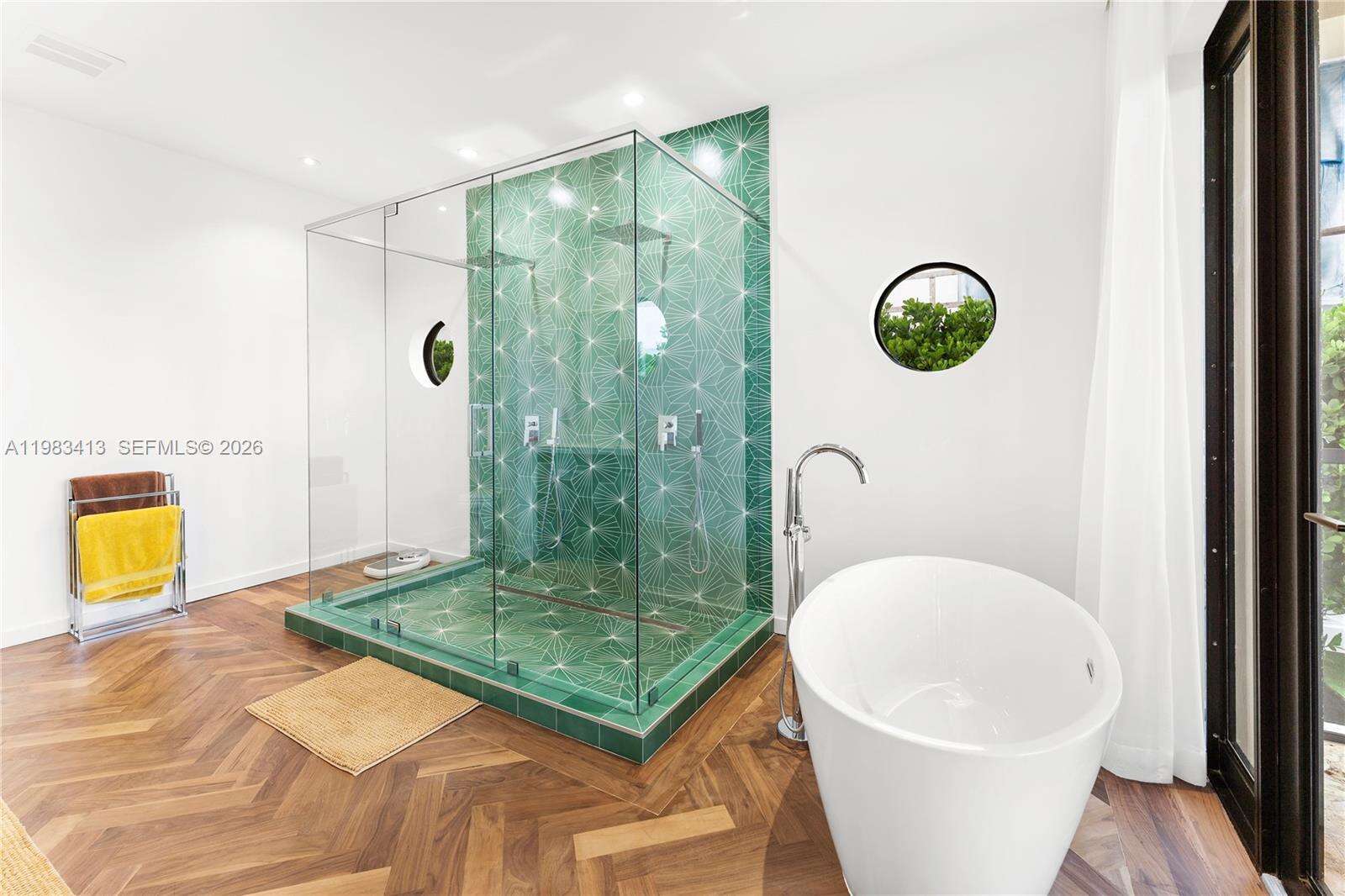 1277 Venetian Way, Miami, FL 33139 | Picture 36