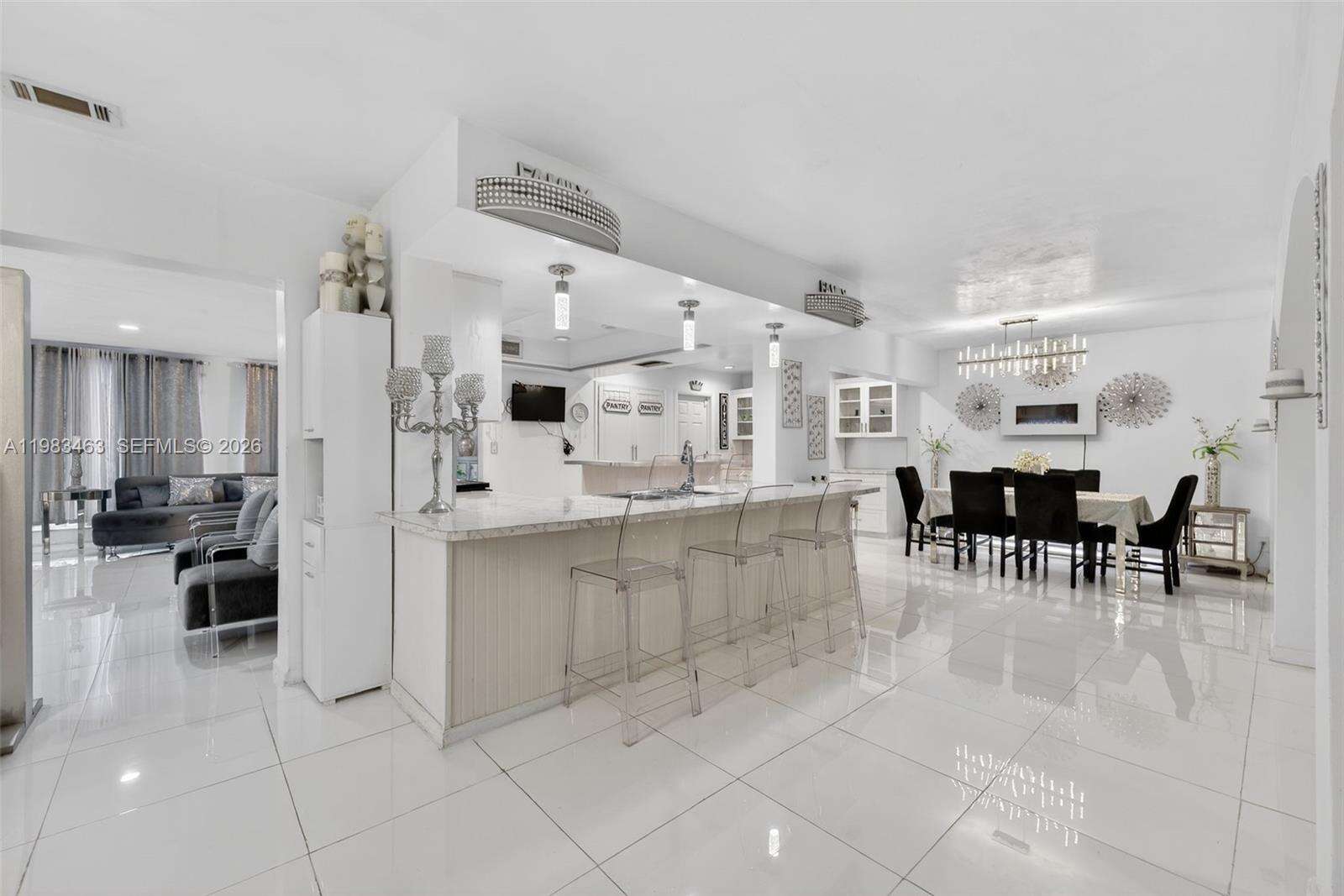7777 Fairway Blvd, Miramar, FL 33023 - For Sale photo 8