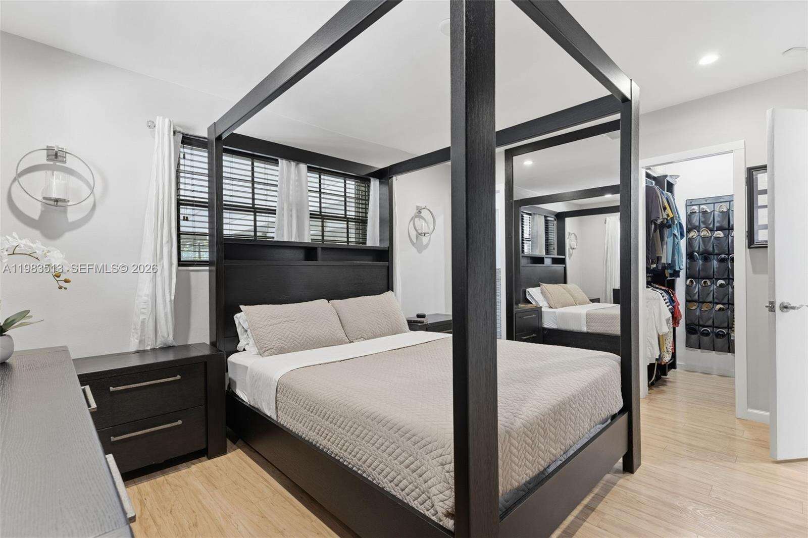 2485 214th St, Miami, FL 33180 | Picture 20