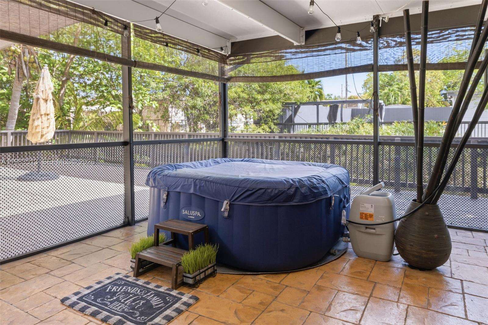 2485 214th St, Miami, FL 33180 | Picture 39