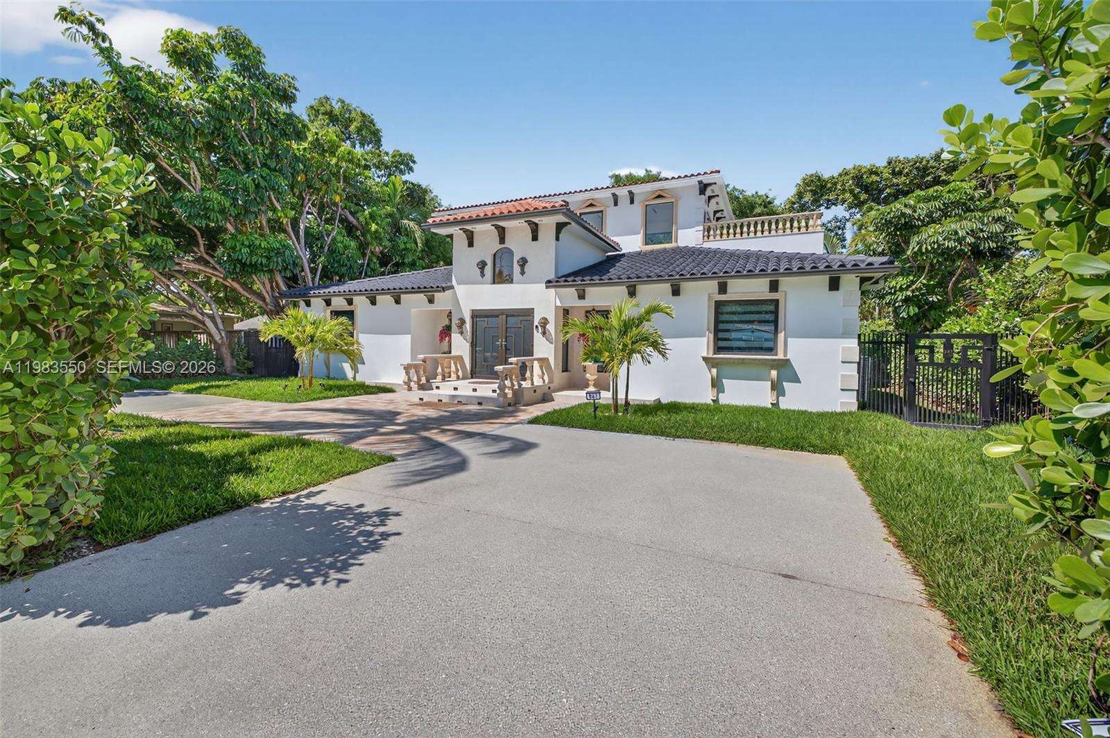 941 119th St, Biscayne Park, FL 33161 - For Sale photo 7