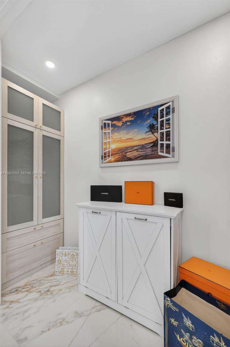 941 119th St, Biscayne Park, FL 33161 - For Sale photo 77
