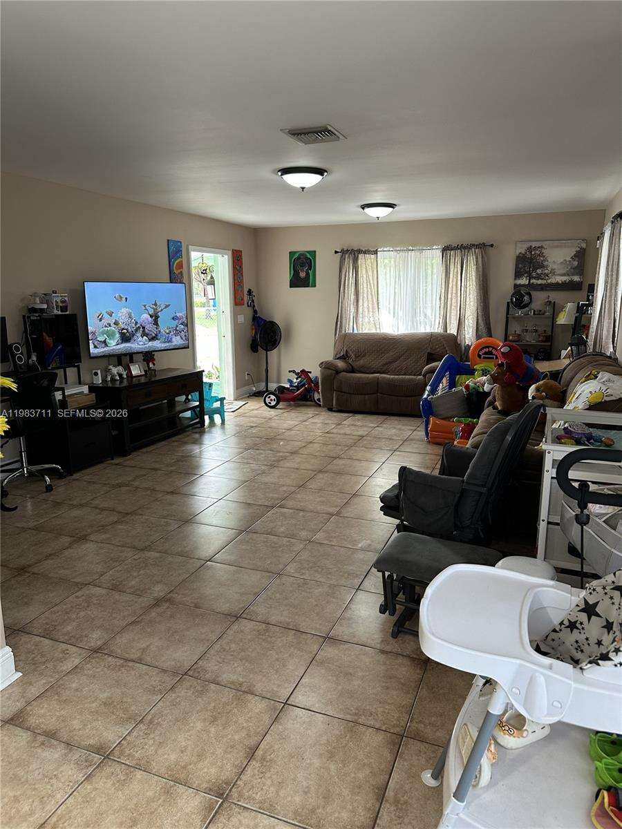 700 28th Ter, Fort Lauderdale, FL 33312 | Picture 23