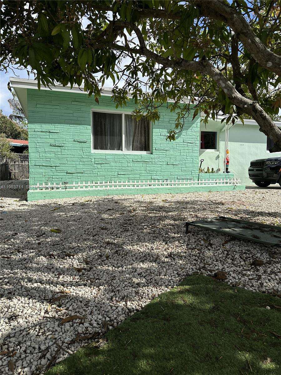 700 28th Ter, Fort Lauderdale, FL 33312 | Picture 8