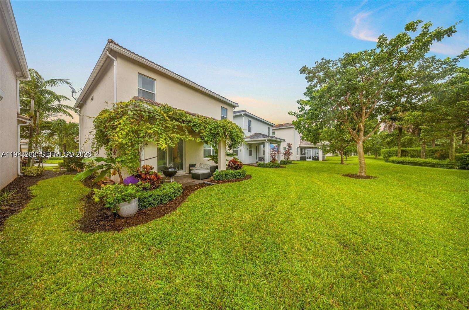 932 Banyan Dr, Hollywood, FL 33021 | Picture 29