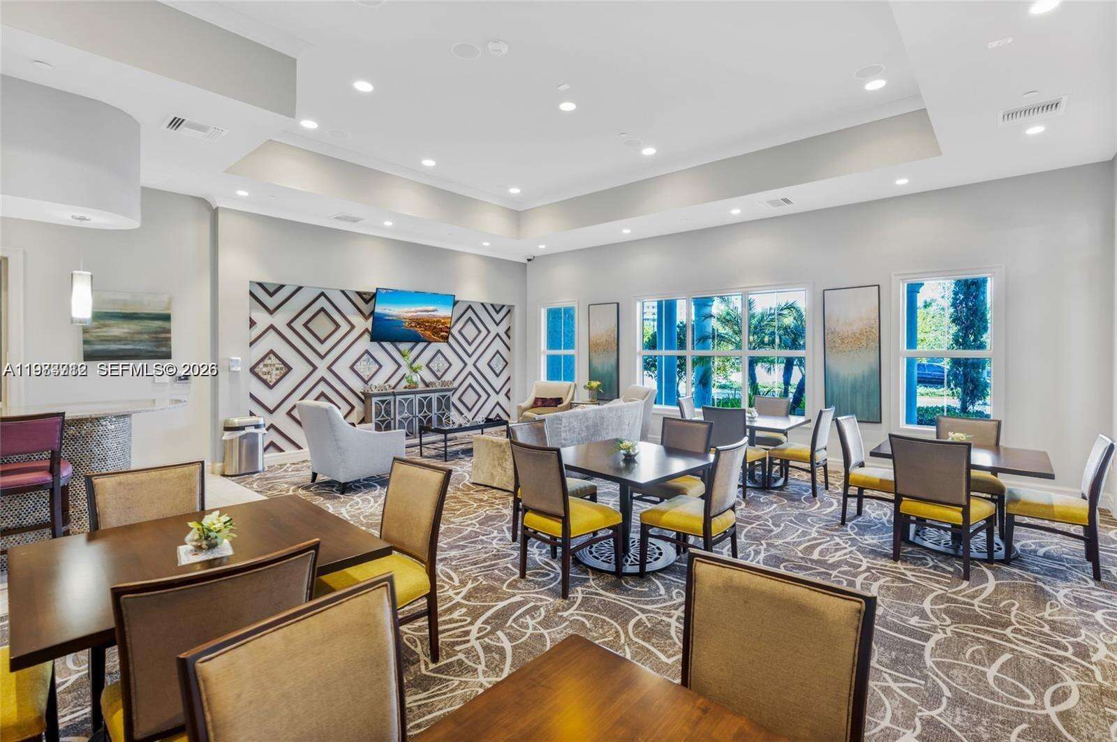 932 Banyan Dr, Hollywood, FL 33021 | Picture 34