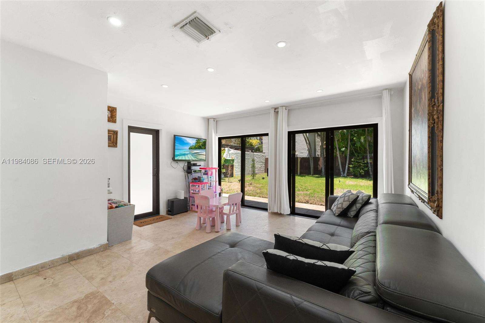 2054 Alton Rd, Miami Beach, FL 33140 | Picture 10