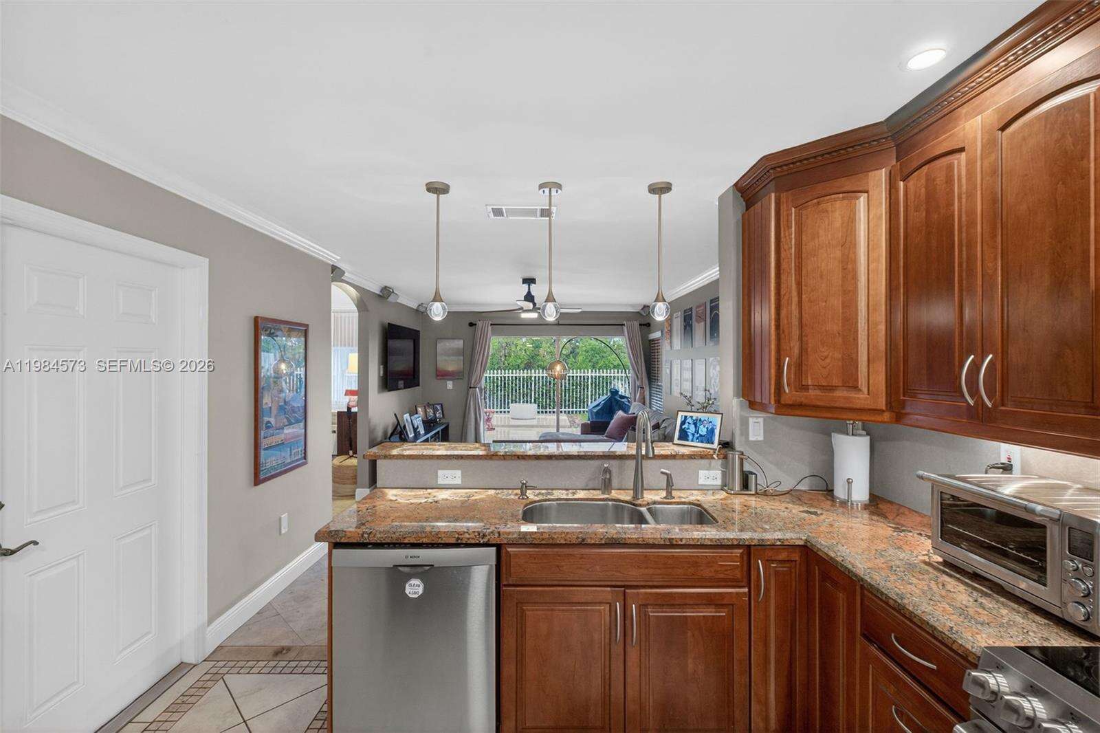 1860 Sweetbay Way, Hollywood, FL 33019 | Picture 15