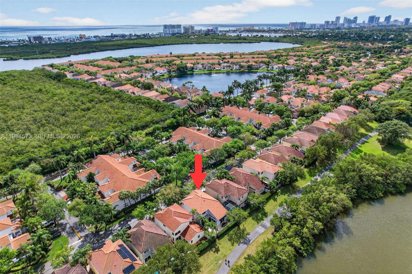 1860 Sweetbay Way, Hollywood, FL 33019 | Picture 8