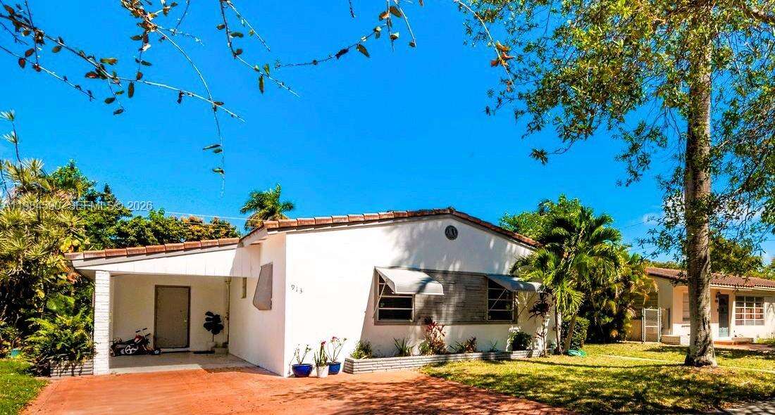 913 4th St, Hallandale Beach, FL 33009 | Picture 1