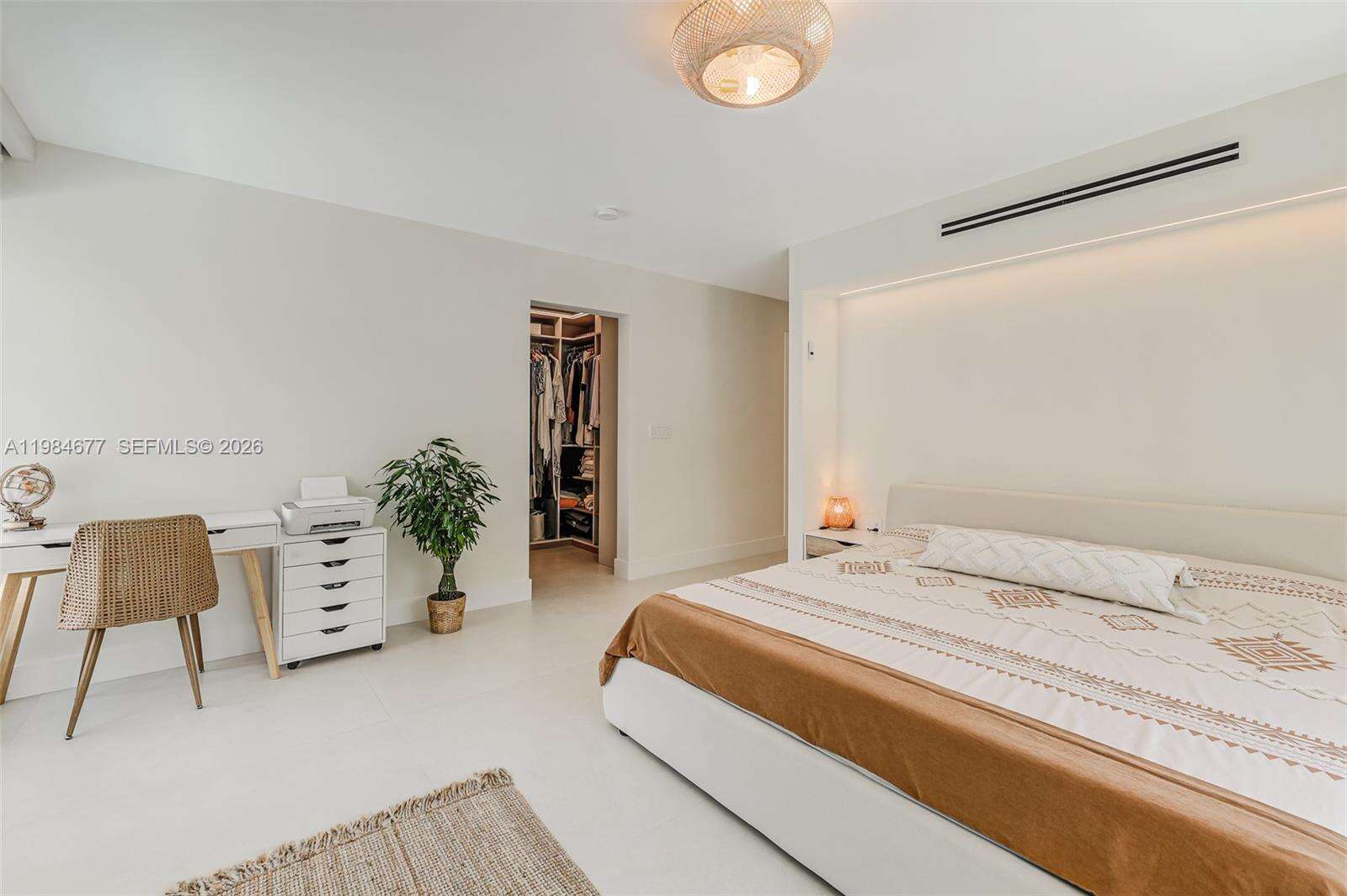 905 Fairway Drive, Miami Beach, FL 33141 | Picture 14