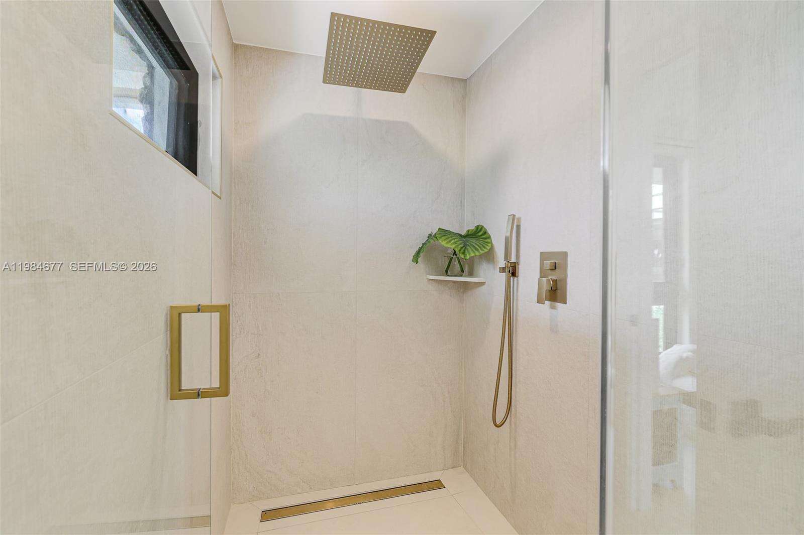 905 Fairway Drive, Miami Beach, FL 33141 | Picture 25