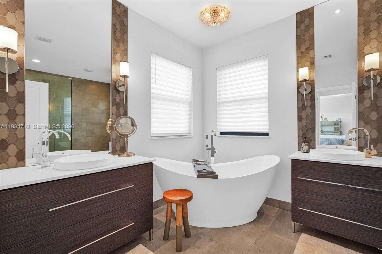 7993 161st Ter, Miami Lakes, FL 33016 | Picture 35