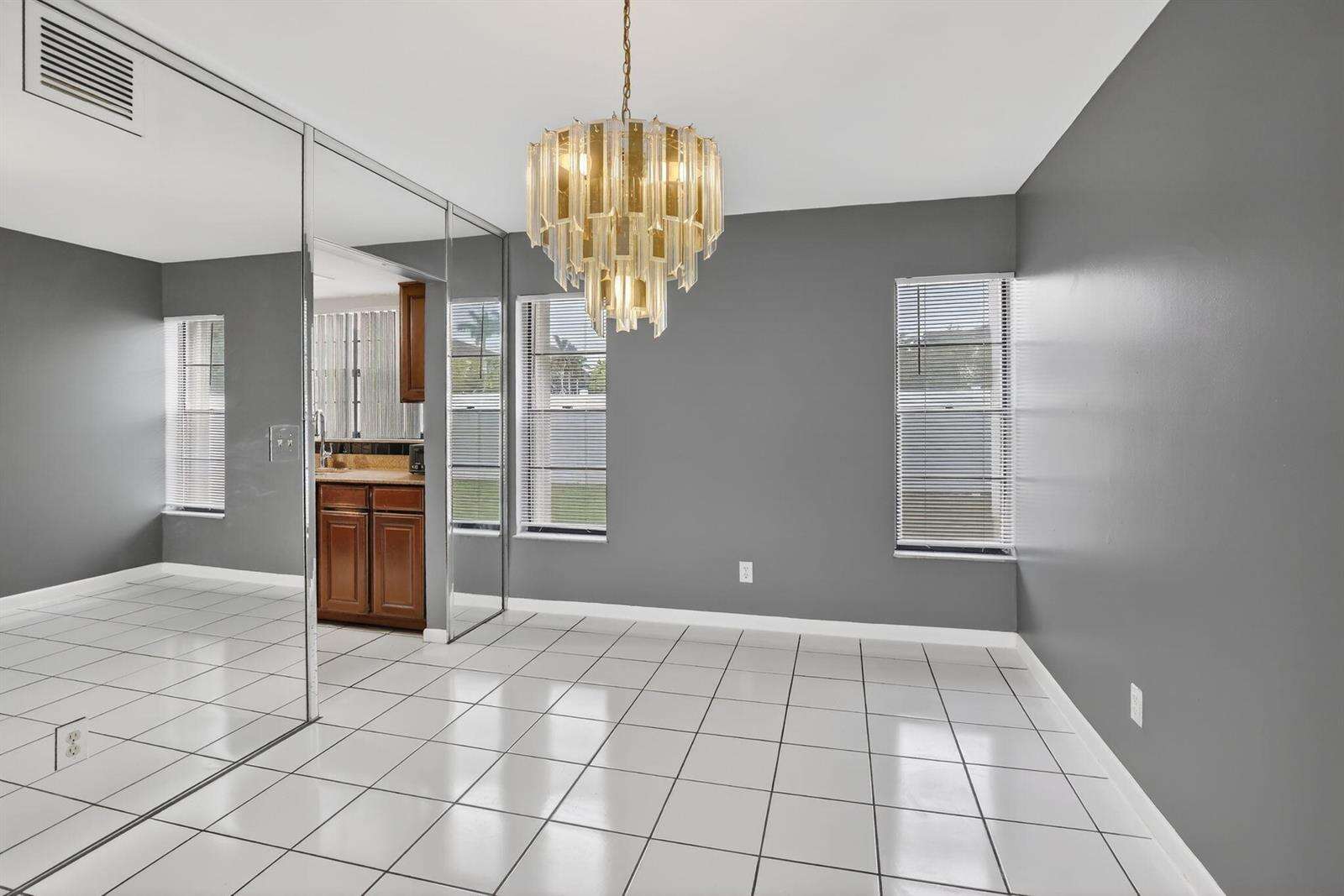 7721 42nd, Hollywood, FL 33024 - For Sale photo 11