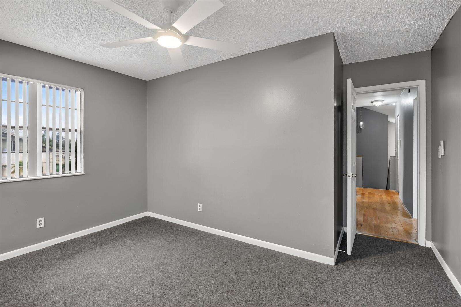 7721 42nd, Hollywood, FL 33024 - For Sale photo 34