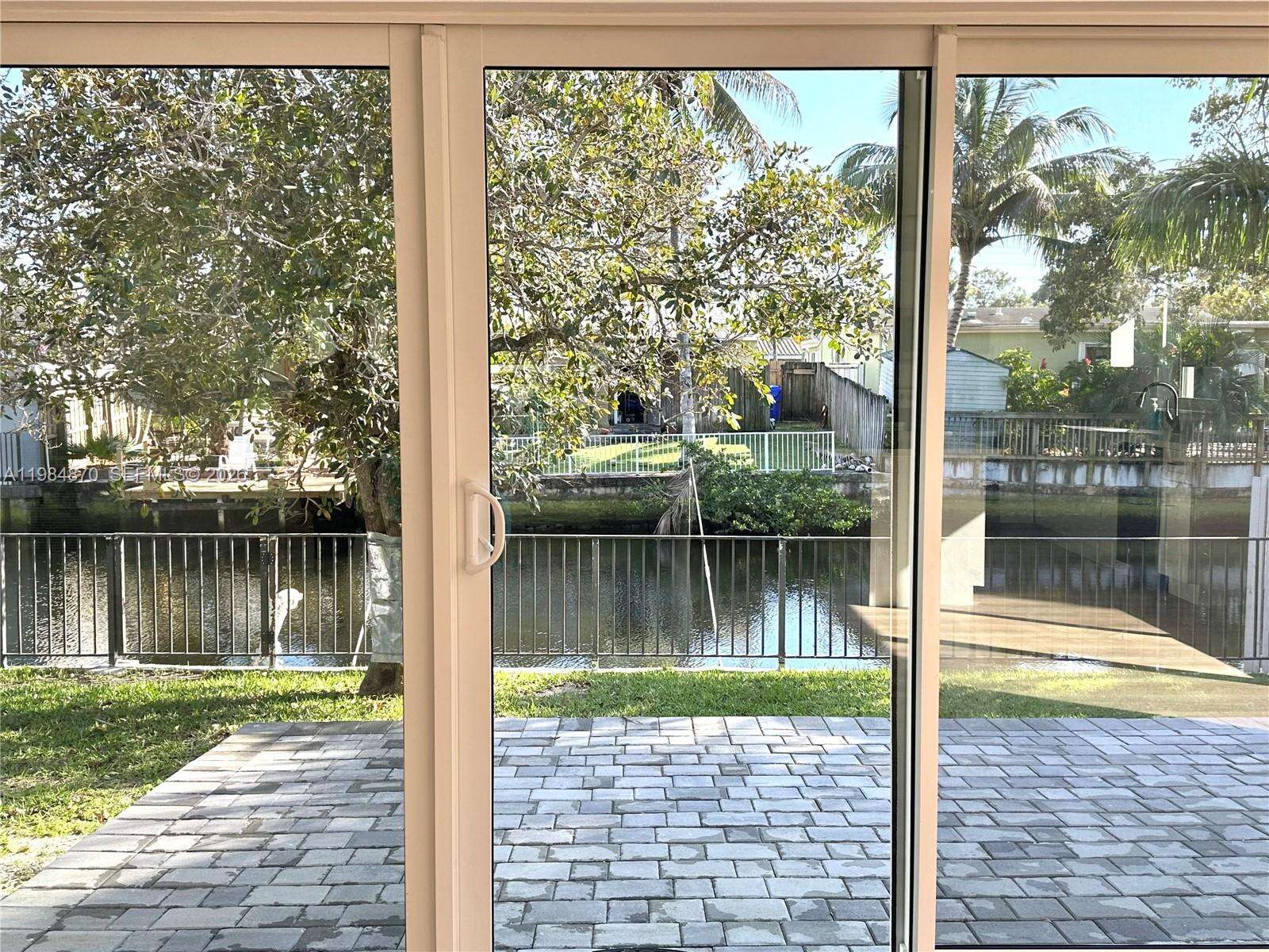 3042 Hayes St, Hollywood, FL 33021 - For Sale photo 13