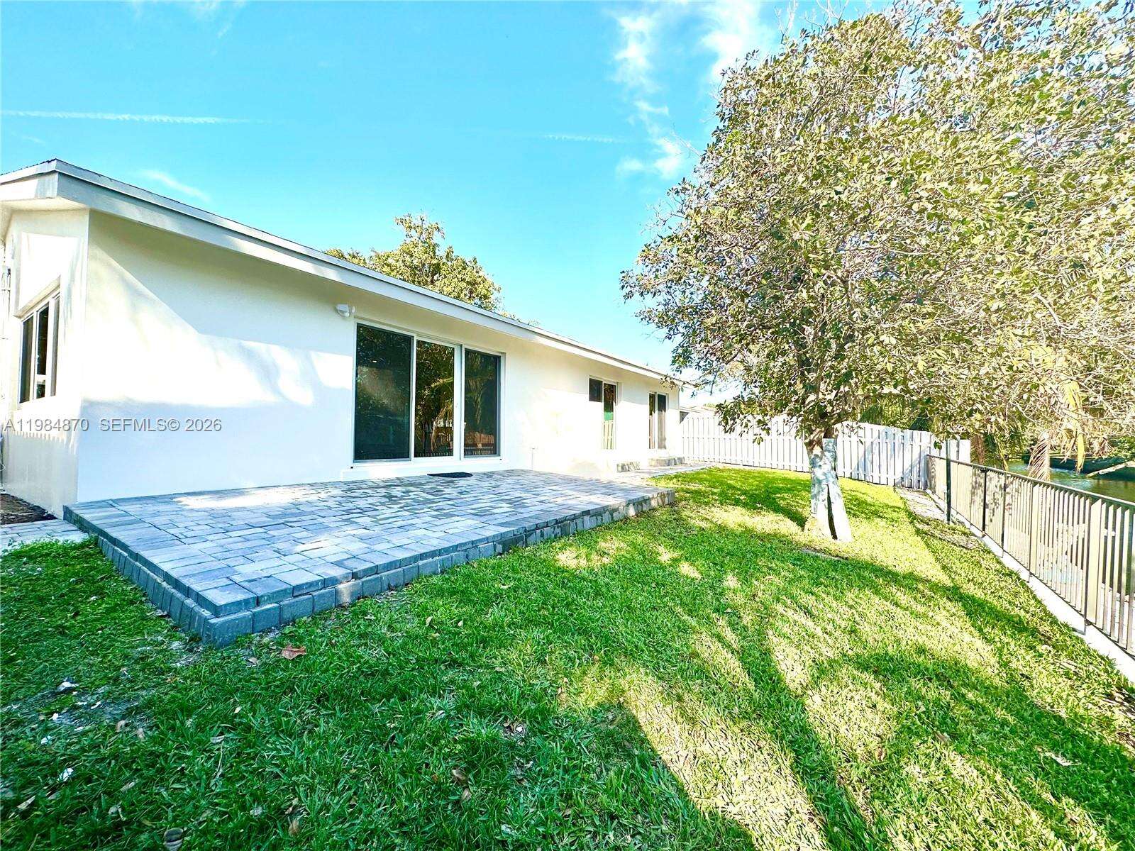 3042 Hayes St, Hollywood, FL 33021 - For Sale photo 19