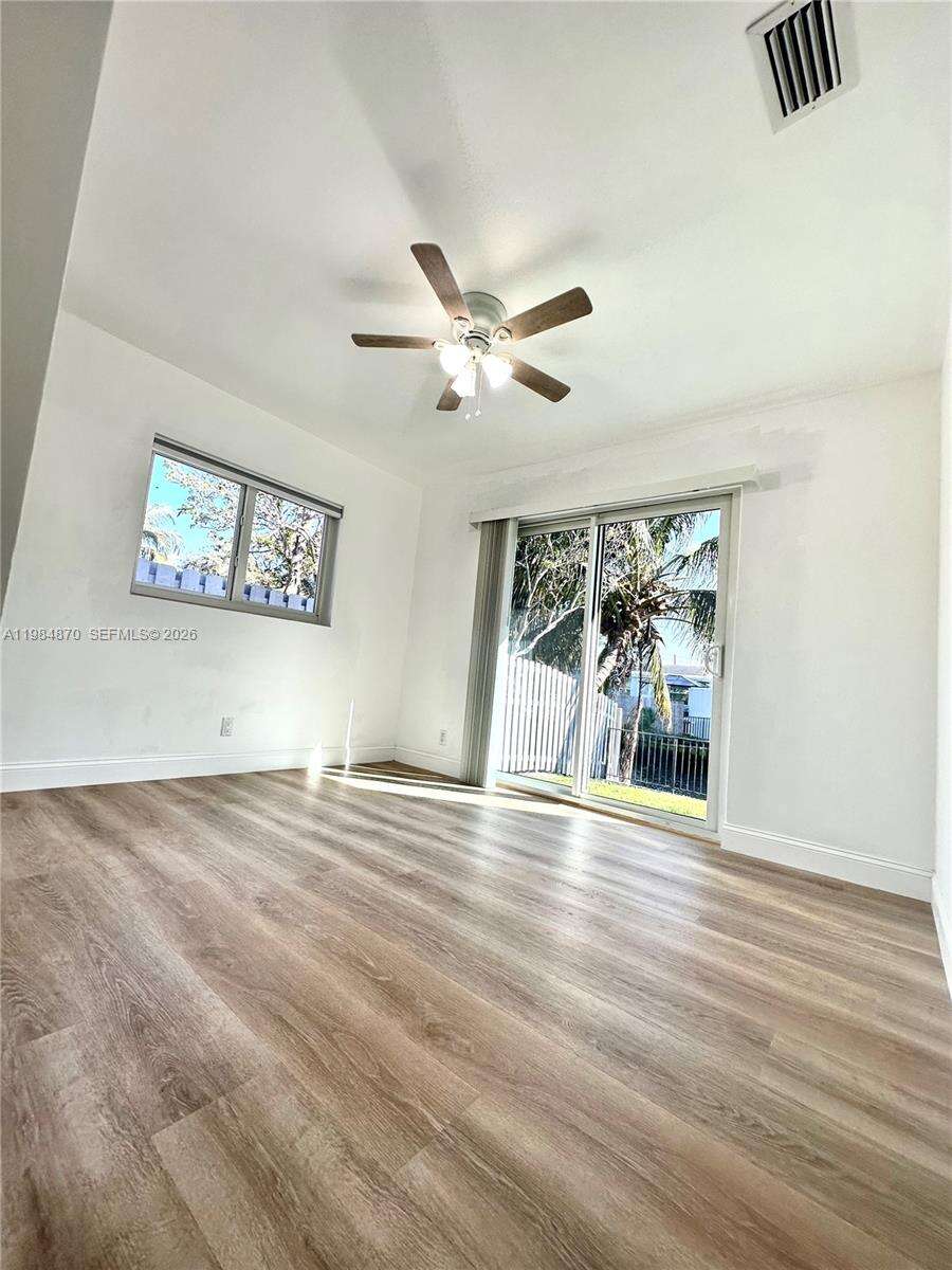 3042 Hayes St, Hollywood, FL 33021 - For Sale photo 28