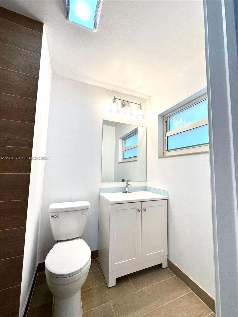 3042 Hayes St, Hollywood, FL 33021 - For Sale photo 33