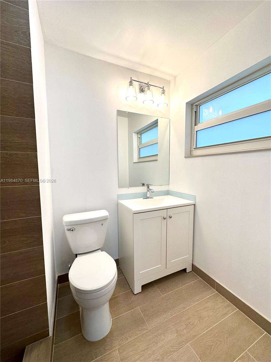 3042 Hayes St, Hollywood, FL 33021 - For Sale photo 35