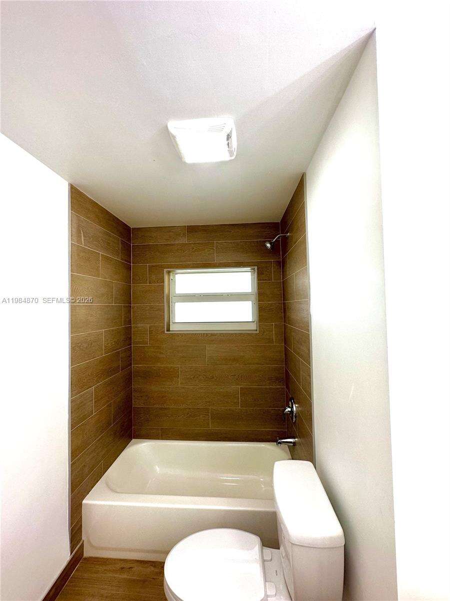 3042 Hayes St, Hollywood, FL 33021 - For Sale photo 51