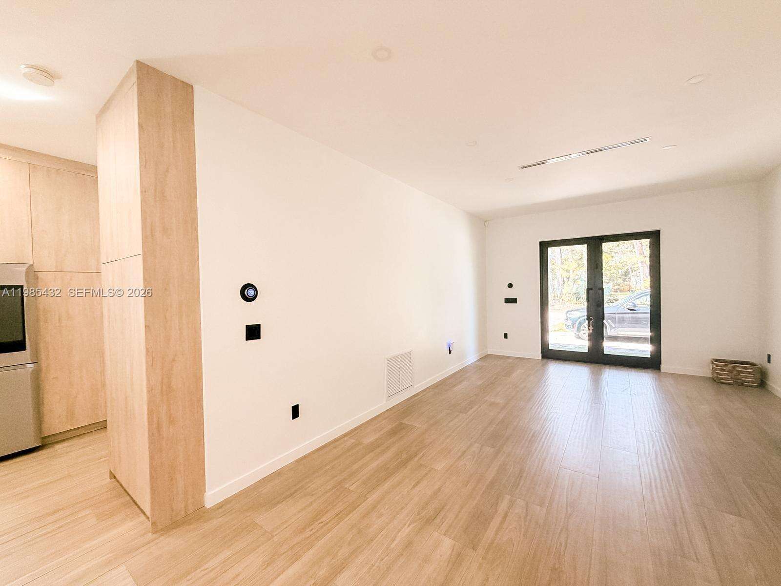 6200 57th Dr, South Miami, FL 33143 - For Sale photo 5