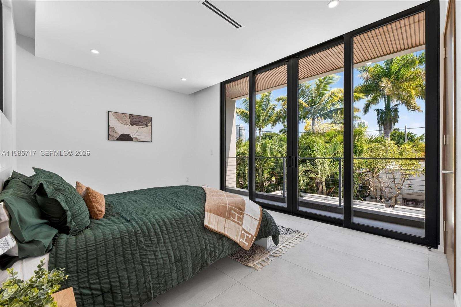 234 22nd Rd, Miami, FL 33129 | Picture 57