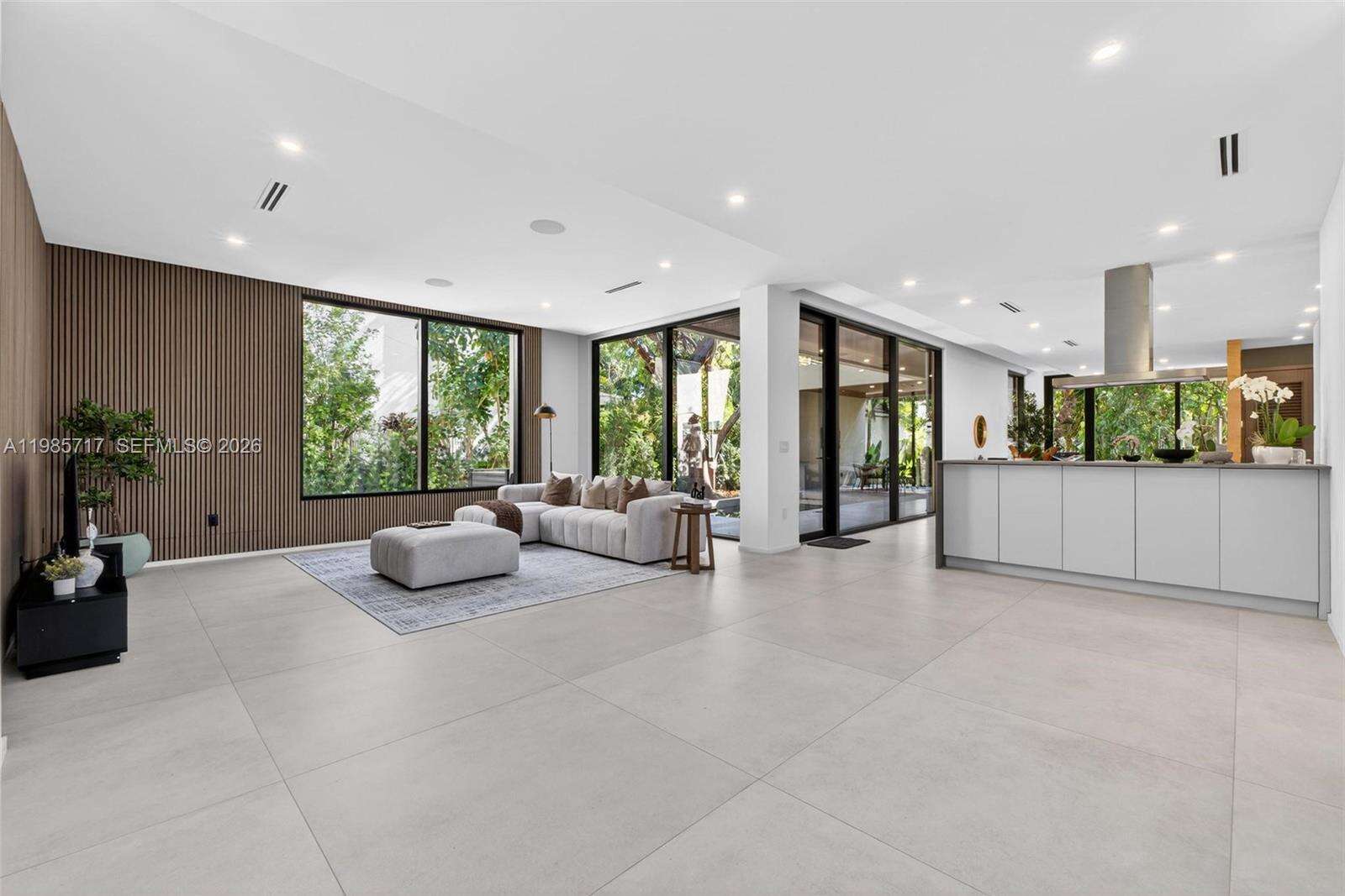 234 22nd Rd, Miami, FL 33129 | Picture 10