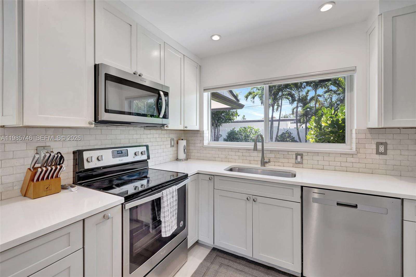 2506 30th St, Fort Lauderdale, FL 33306 | Picture 12