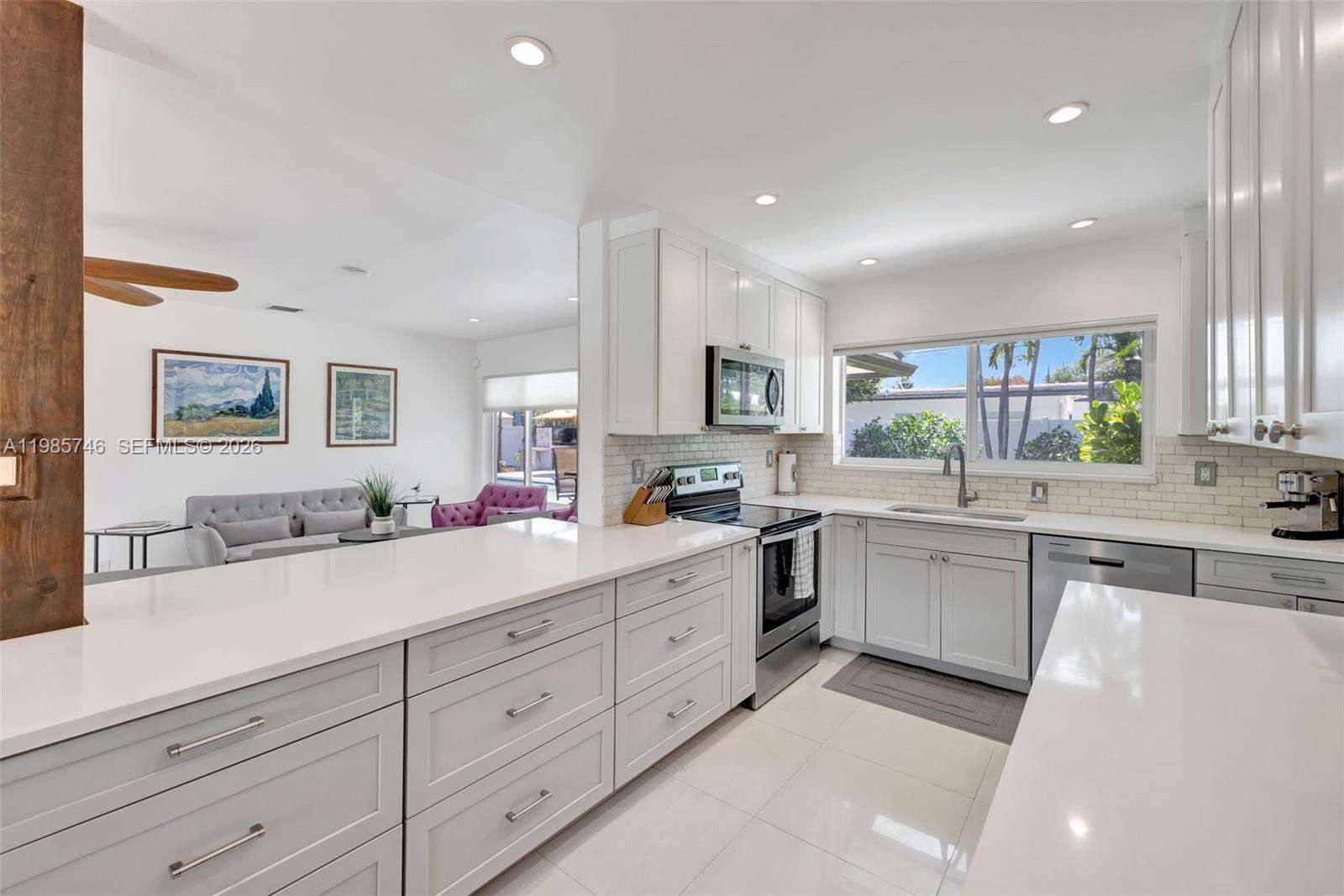 2506 30th St, Fort Lauderdale, FL 33306 | Picture 10