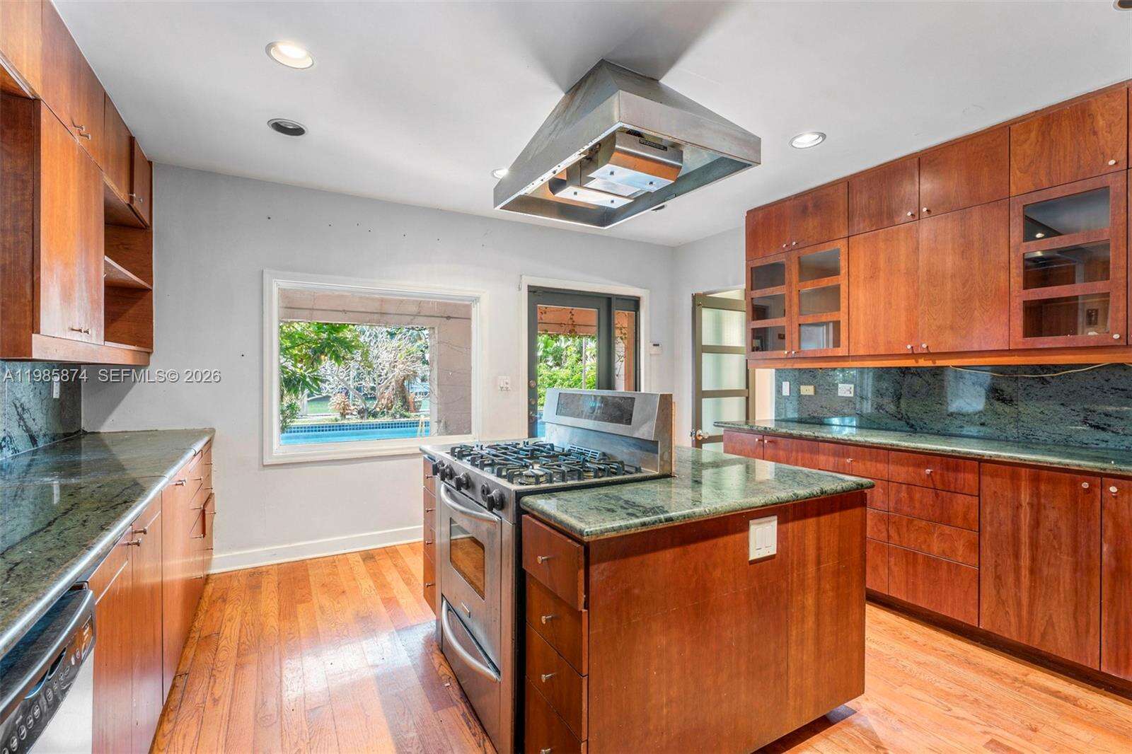 3310 Garden Ave, Miami Beach, FL 33140 | Picture 16