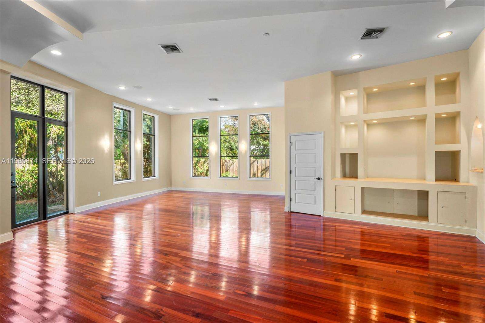 3310 Garden Ave, Miami Beach, FL 33140 | Picture 19