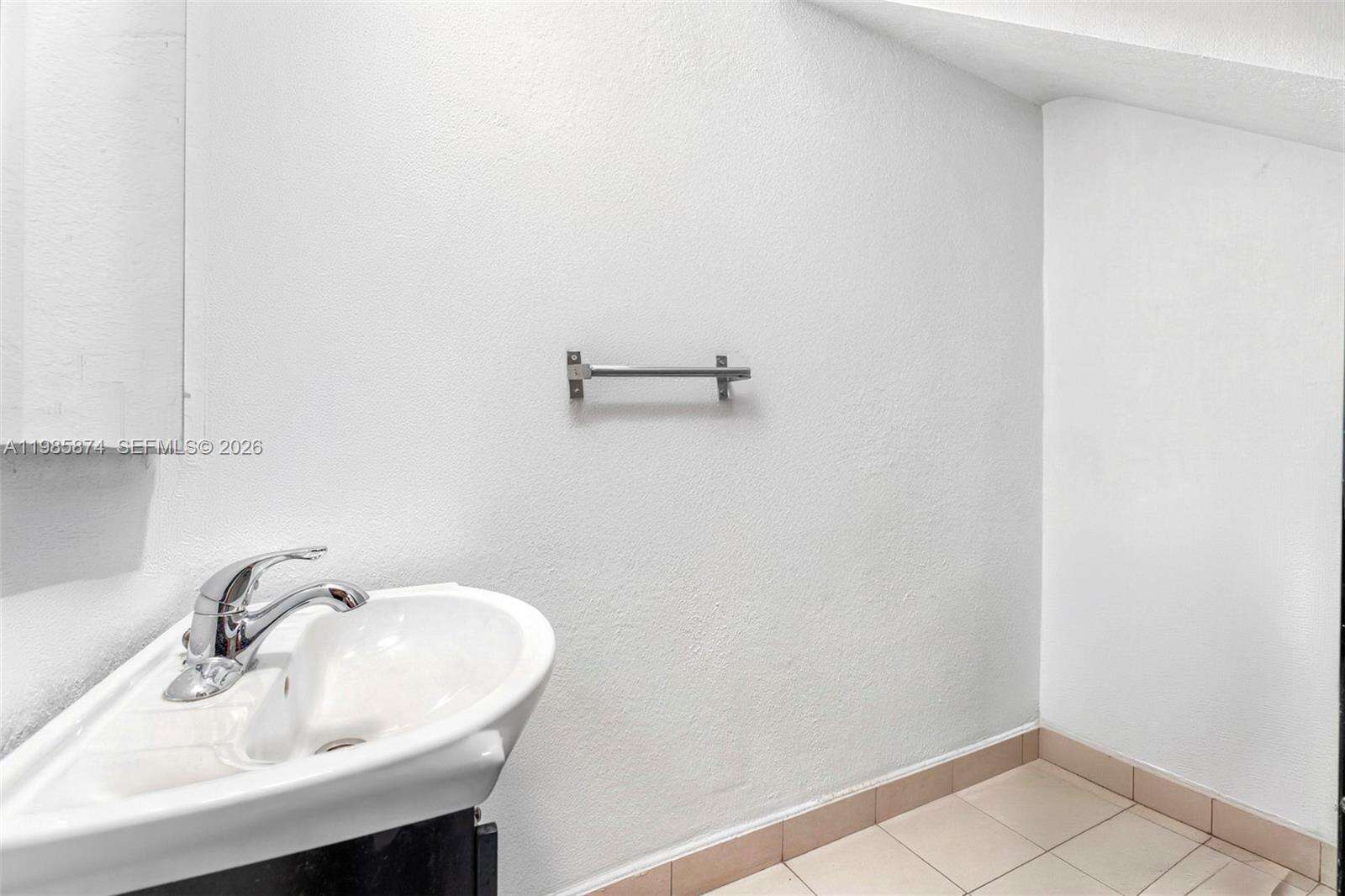 3310 Garden Ave, Miami Beach, FL 33140 | Picture 32