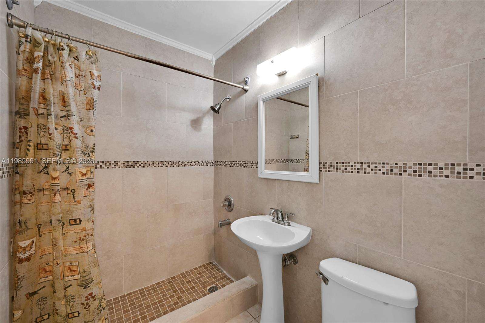 210 59th St, Hialeah, FL 33013 | Picture 12