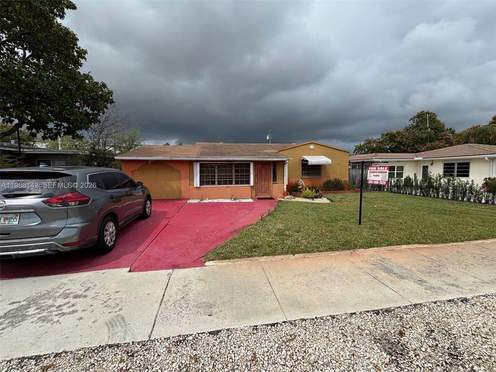 3241 Arthur Ter, Hollywood, FL 33021 | Picture 2