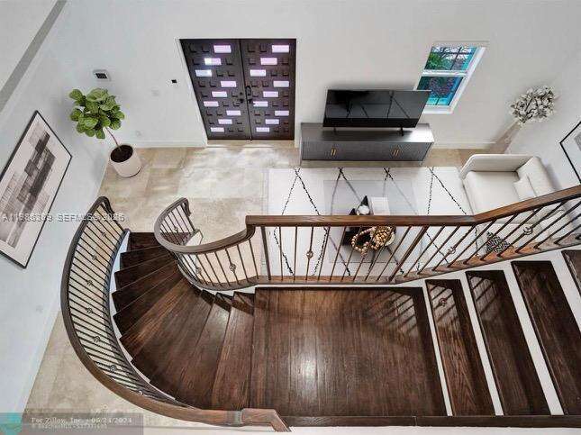 2319 35th Dr, Fort Lauderdale, FL 33308 | Picture 3