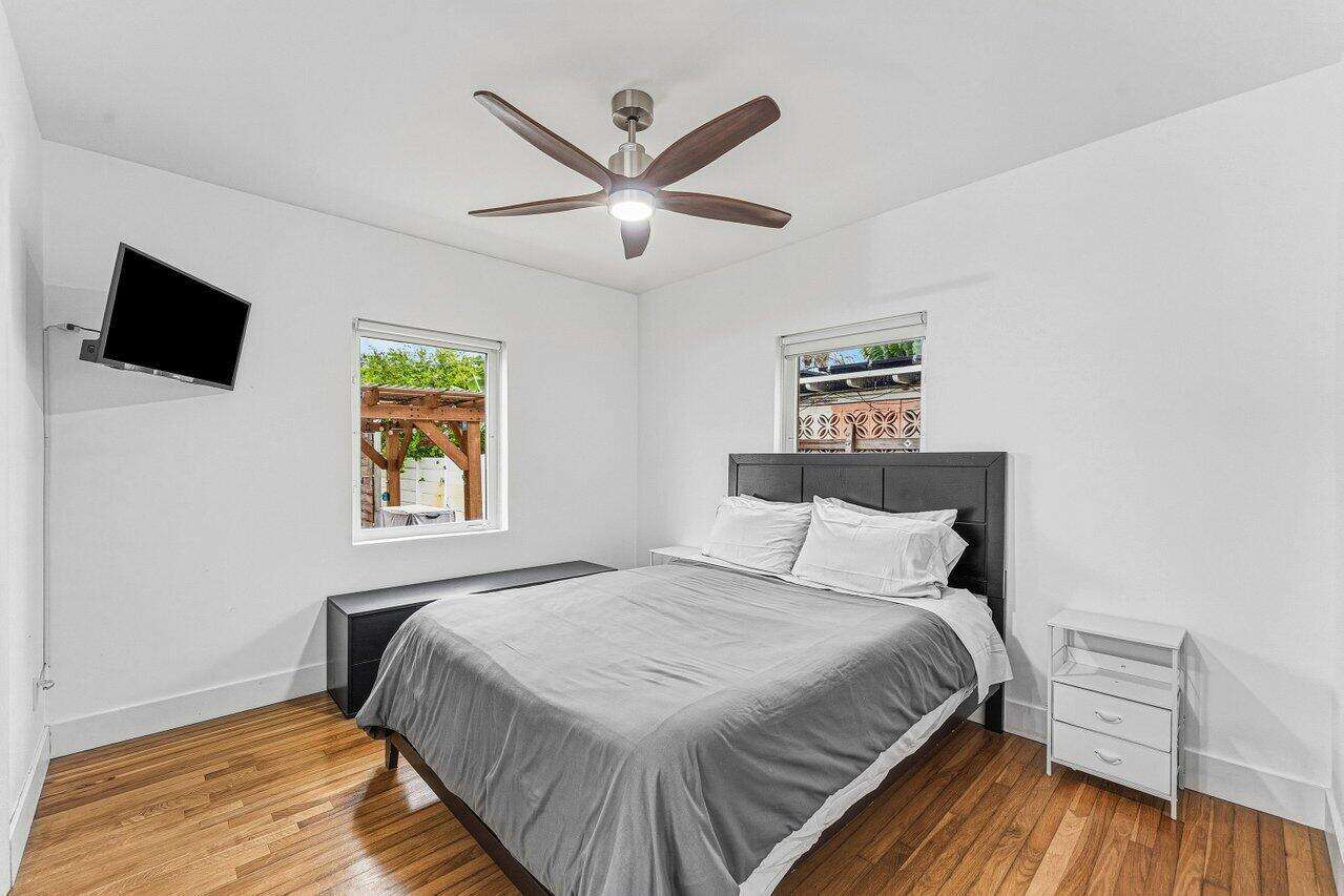 1617 Adams, Hollywood, FL 33020 - For Sale photo 16