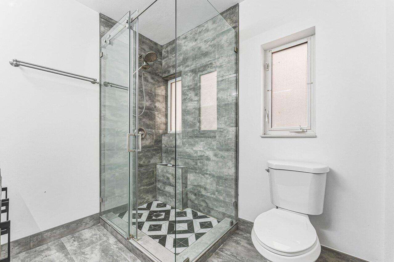 1617 Adams, Hollywood, FL 33020 - For Sale photo 19
