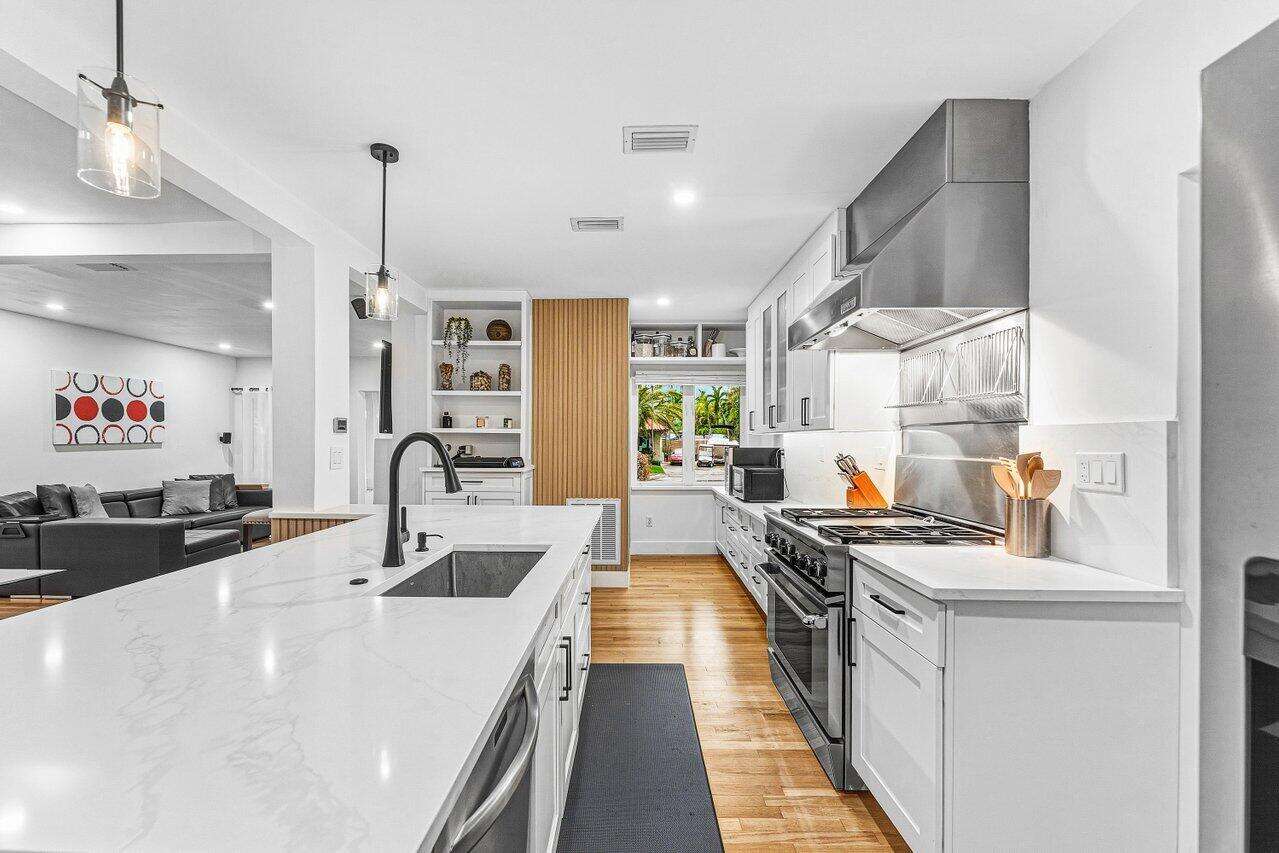 1617 Adams, Hollywood, FL 33020 - For Sale photo 5