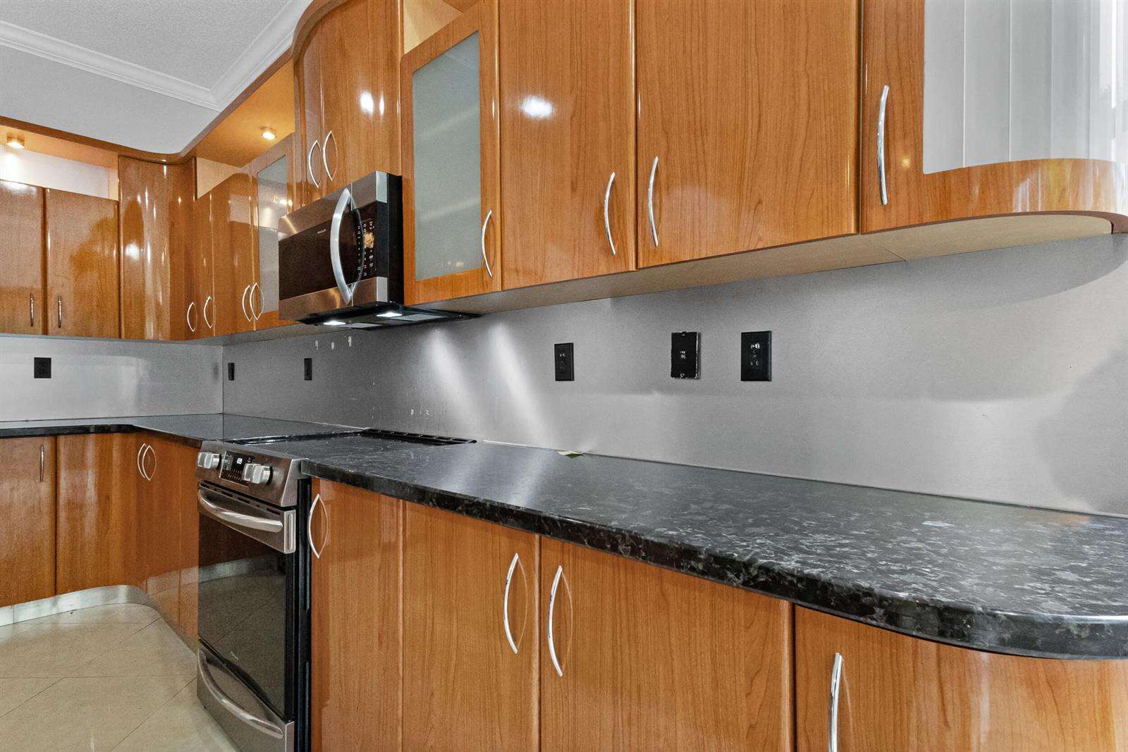 3768 50th, Hollywood, FL 33312 - For Sale photo 11