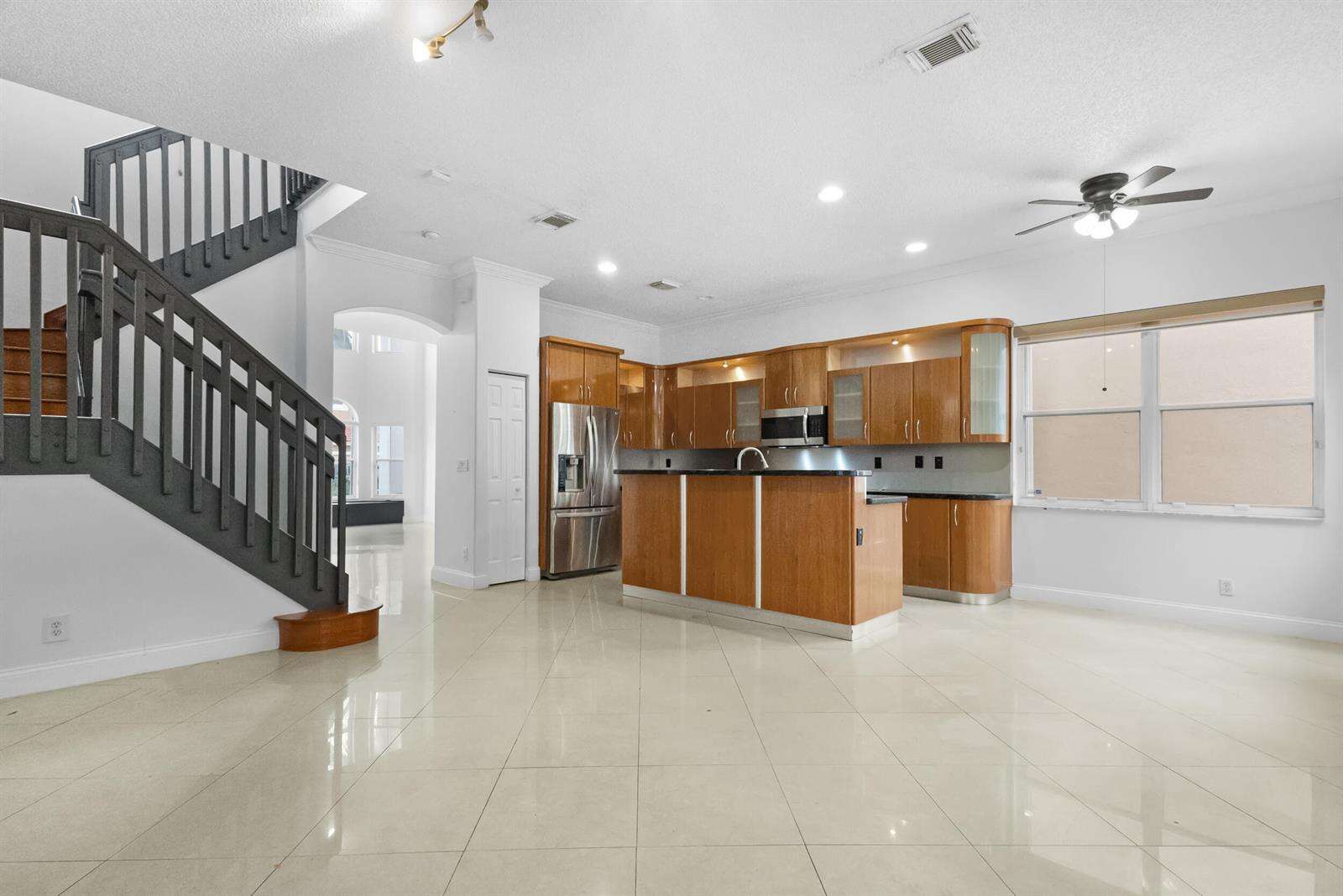 3768 50th, Hollywood, FL 33312 - For Sale photo 7