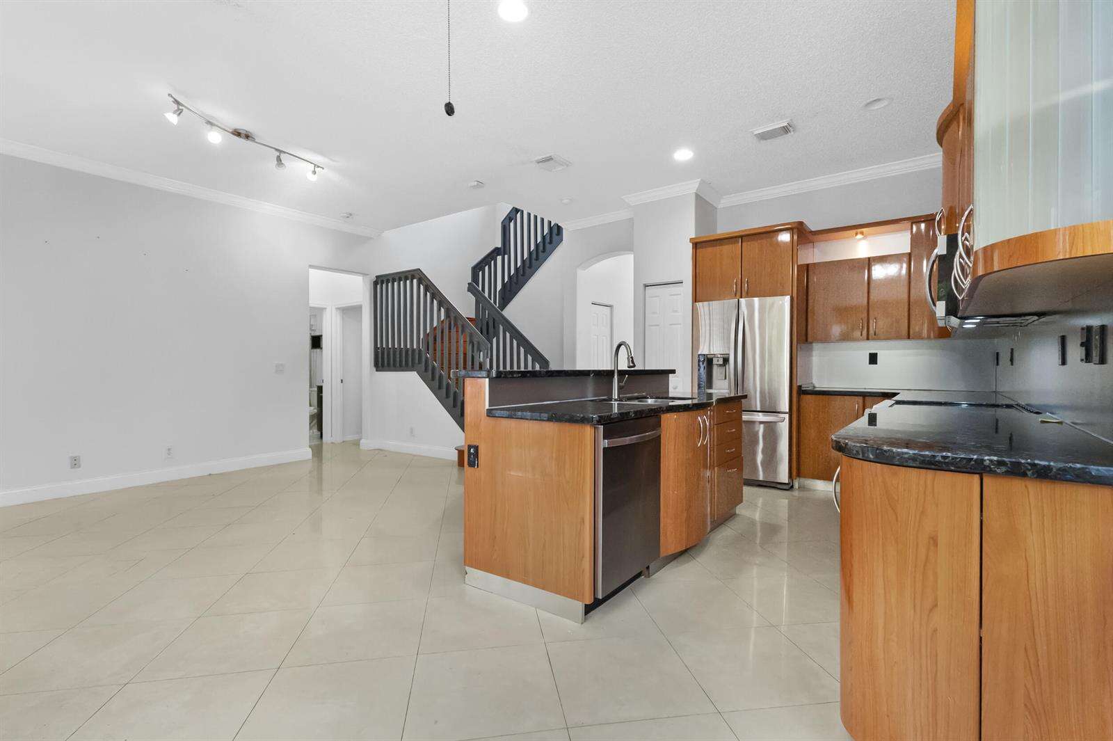 3768 50th, Hollywood, FL 33312 - For Sale photo 9