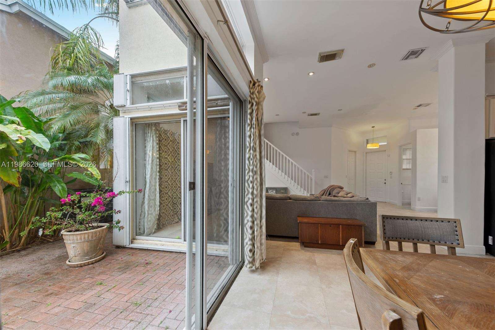 1104 Redwood St, Hollywood, FL 33019 | Picture 11