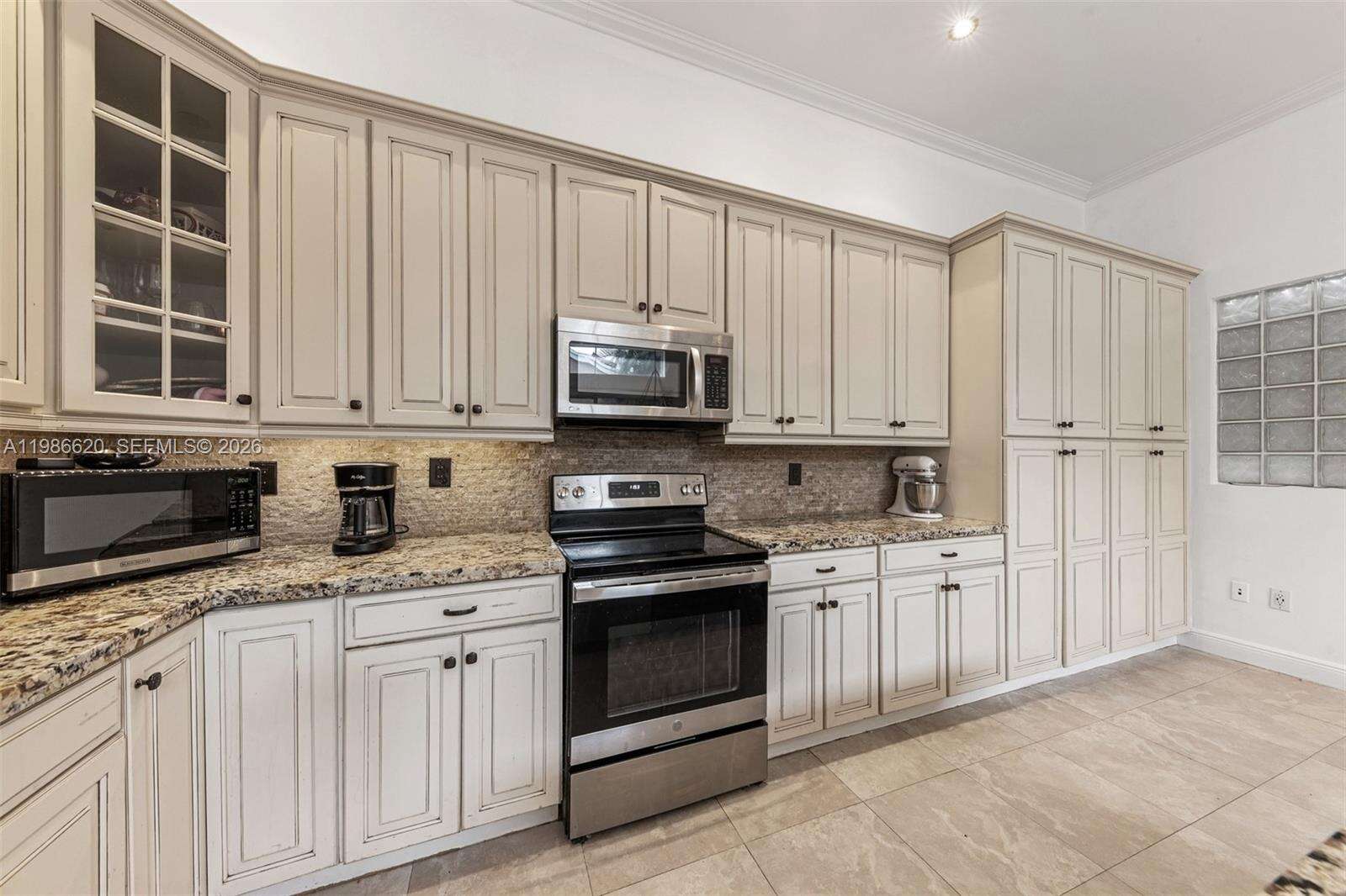 1104 Redwood St, Hollywood, FL 33019 | Picture 15