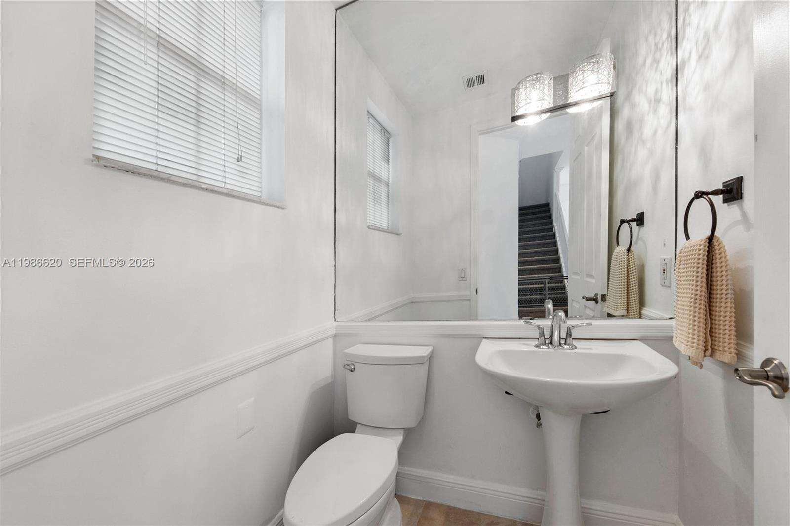 1104 Redwood St, Hollywood, FL 33019 | Picture 20