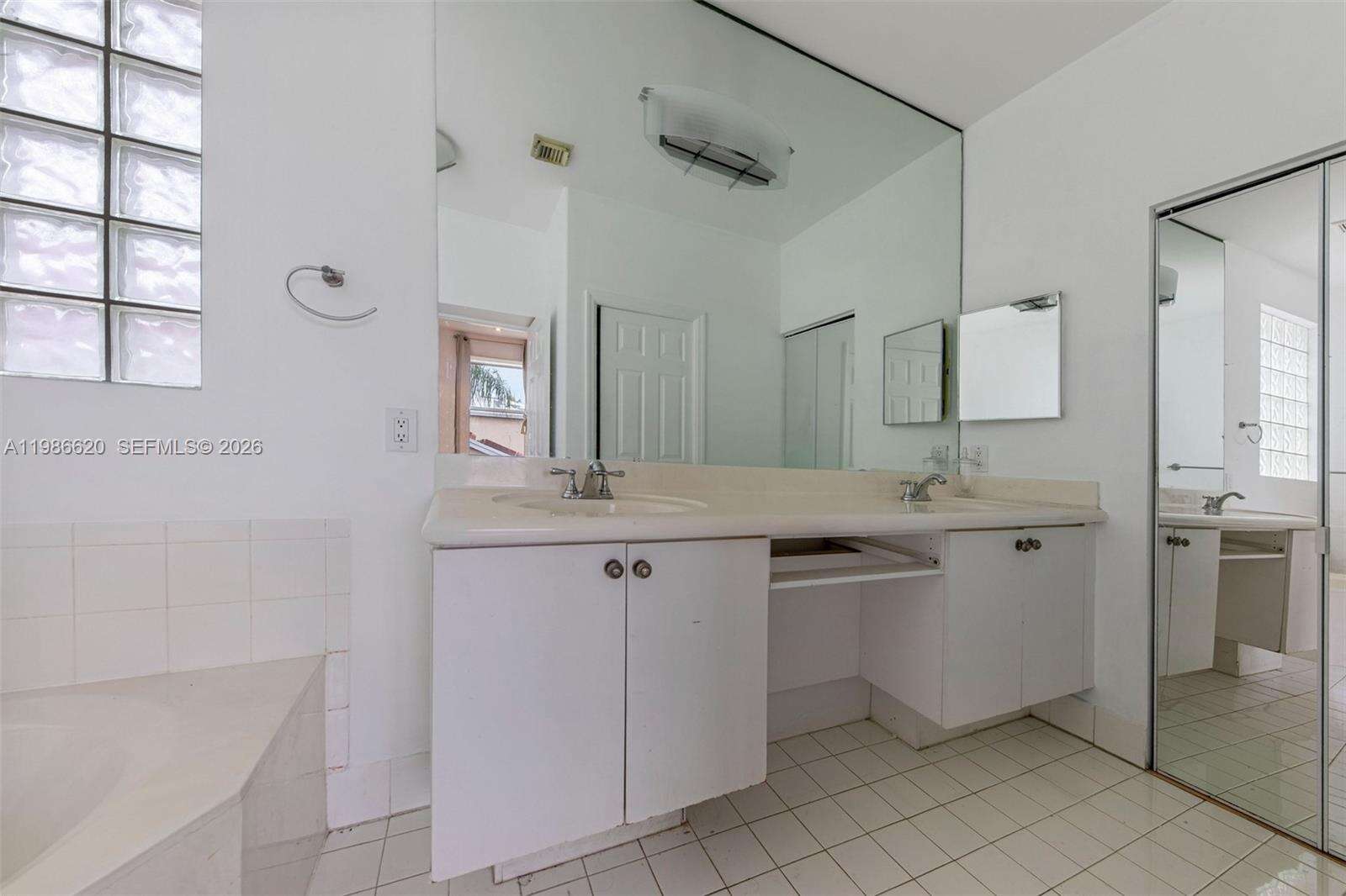 1104 Redwood St, Hollywood, FL 33019 | Picture 30